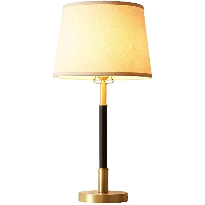 Luxe Bedlamp met Dimmer en Gouden Afwerkingen – Althéa