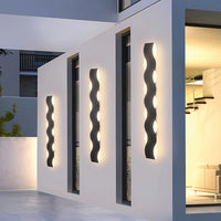 Applique murale extérieure en fer moderne – Ondulys