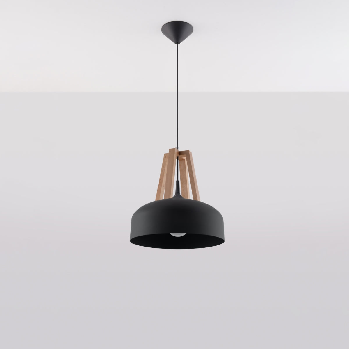 Pendant Light Model Noraska detail view | Luxarmonie