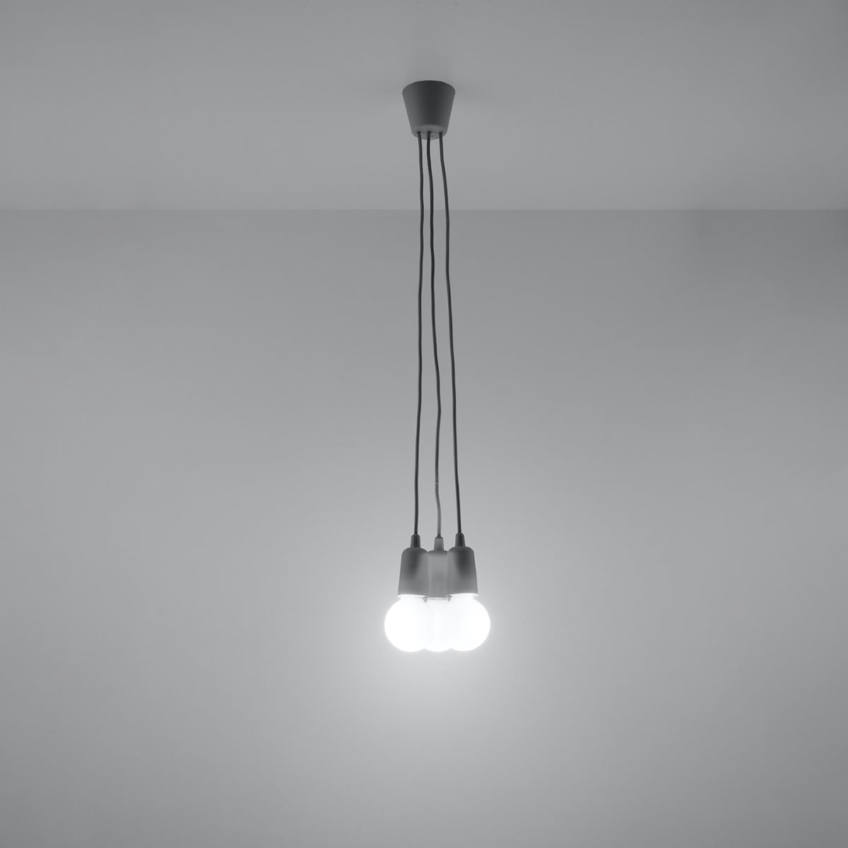 Suspension minimaliste gris 3 lumières – modèle Ardelio