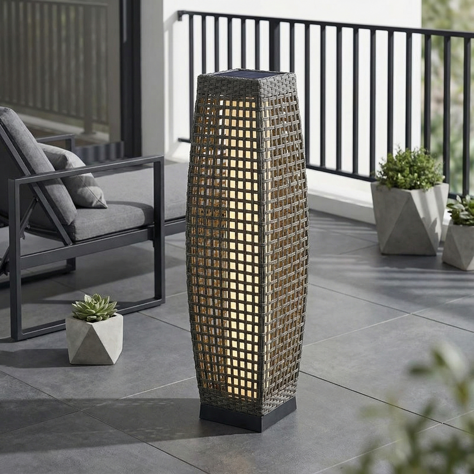 Outdoor Luminaire Orbanya Ambiance View | Luxarmonie