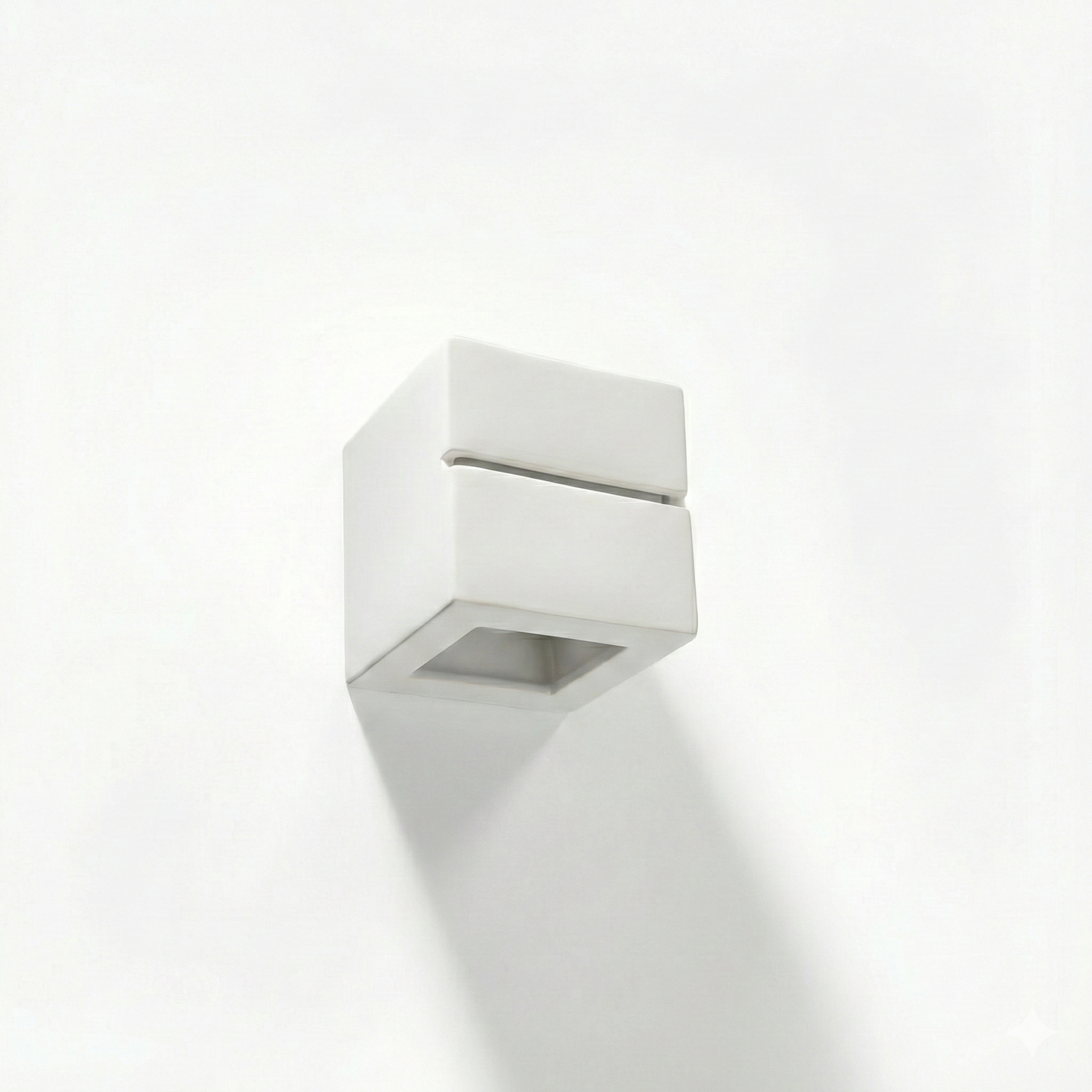 Moderne Witte Keramiek Wandlamp – model Ceradys
