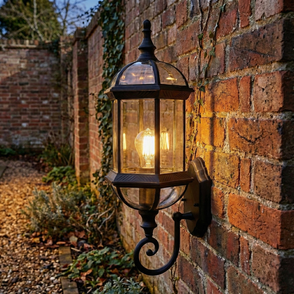 Vintage wandlamp in zwart ijzer voor buiten – Zénithris