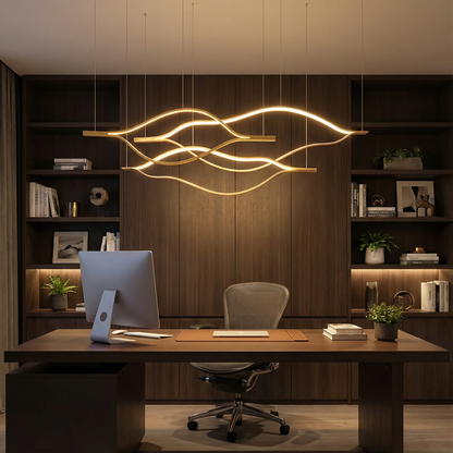 Postmoderne kroonluchter in verguld aluminium – Auralys