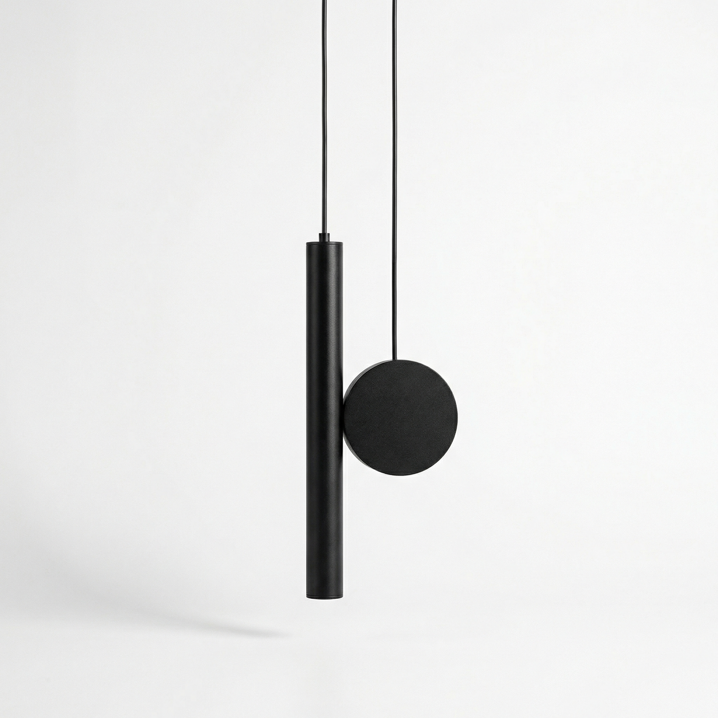 Modern Vloeiende Lijn en Verfijnde Glans – Clarté Divine