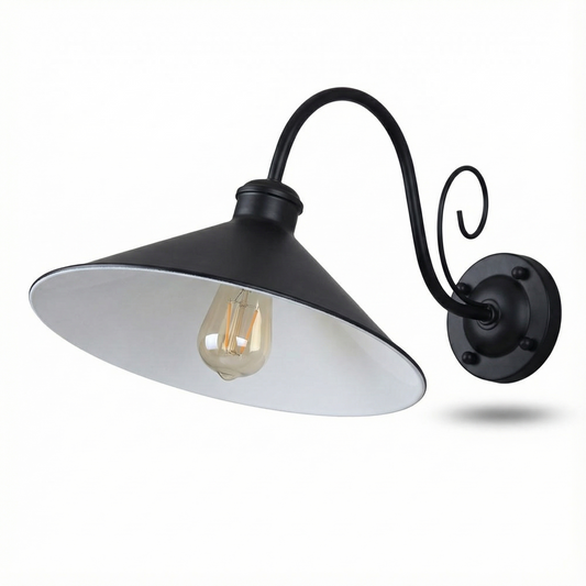 Vintage metalen wandlamp voor buiten – Alessiance