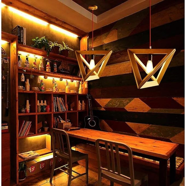 Pyramidenförmige Holz-Hängelampe für Wohnzimmer – Trigonéa