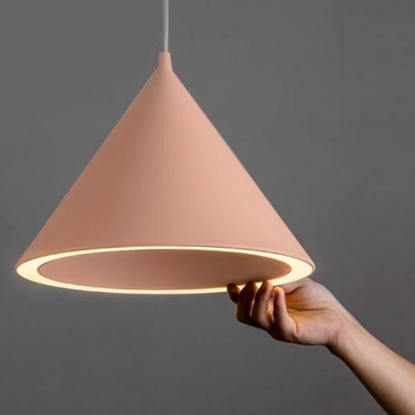 Suspension Enfantine Déco Moderne Forme Cône Durable – Pastel