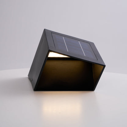 Kompakte Solar-Außenlampe für den Garten – Soléclat