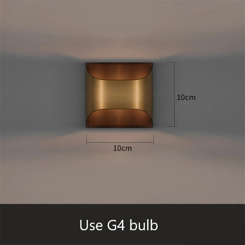 Koperen wandlamp voor hotelgang – Altarion