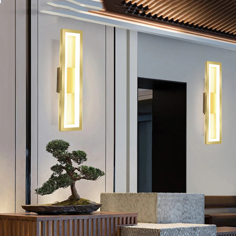 Moderne waterdichte LED-wandlamp in goud aluminium – Vivarise