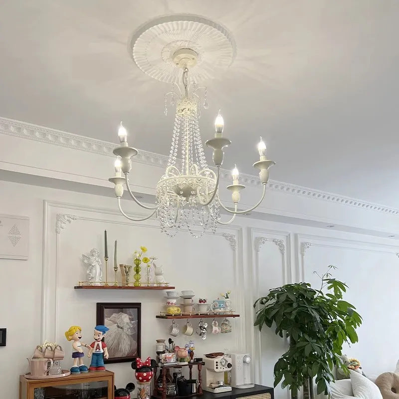 Eigentijdse Kroonluchter Verzorgde Afwerking & Prestigieuze Sfeer – Soléa