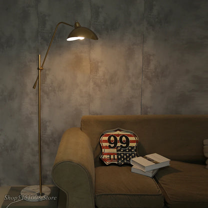 Vloerlamp in verguld metaal en marmer voor woonkamer – Aurélise