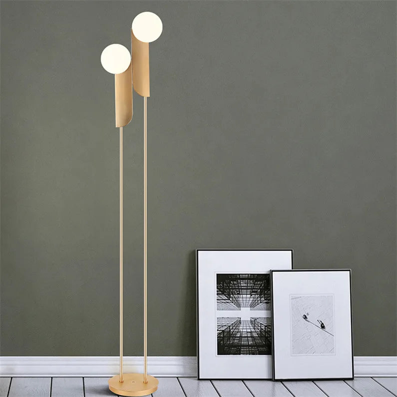 Vloerlamp in Glas Elegante Moderniteit Luxe Ambiance – Reveria