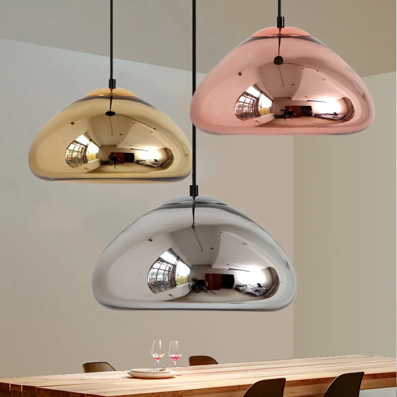 Suspension moderne dorée Aurovia avec abat-jour hémisphérique en aluminium finition miroir - vue 5