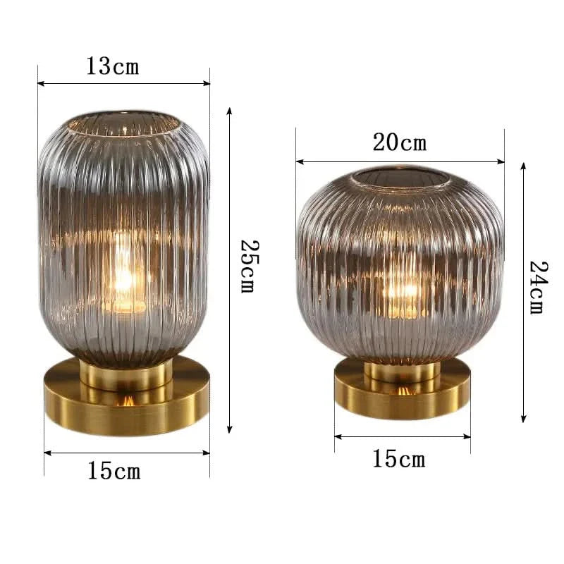 Lampe de table nordique design Vetro en verre strié avec base métal doré brossé - vue 17