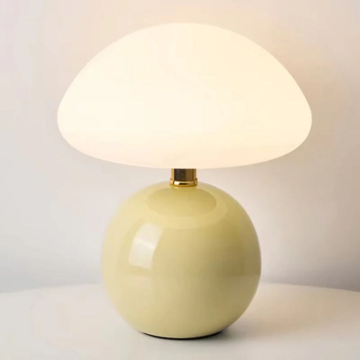 Lampe de table en céramique crémeuse pour chambre – Aureolys