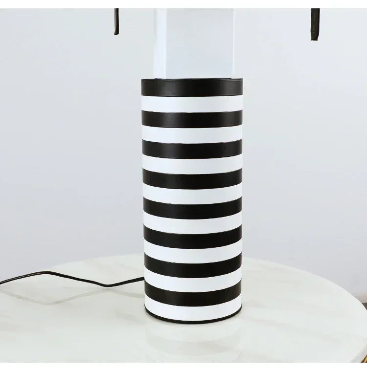 Suspension Moderne en Métal Noir et Blanc pour Salon – Zébrano