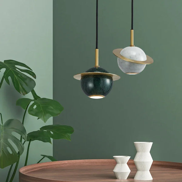 Suspension minimaliste en cuivre pour chambre – Arionelle