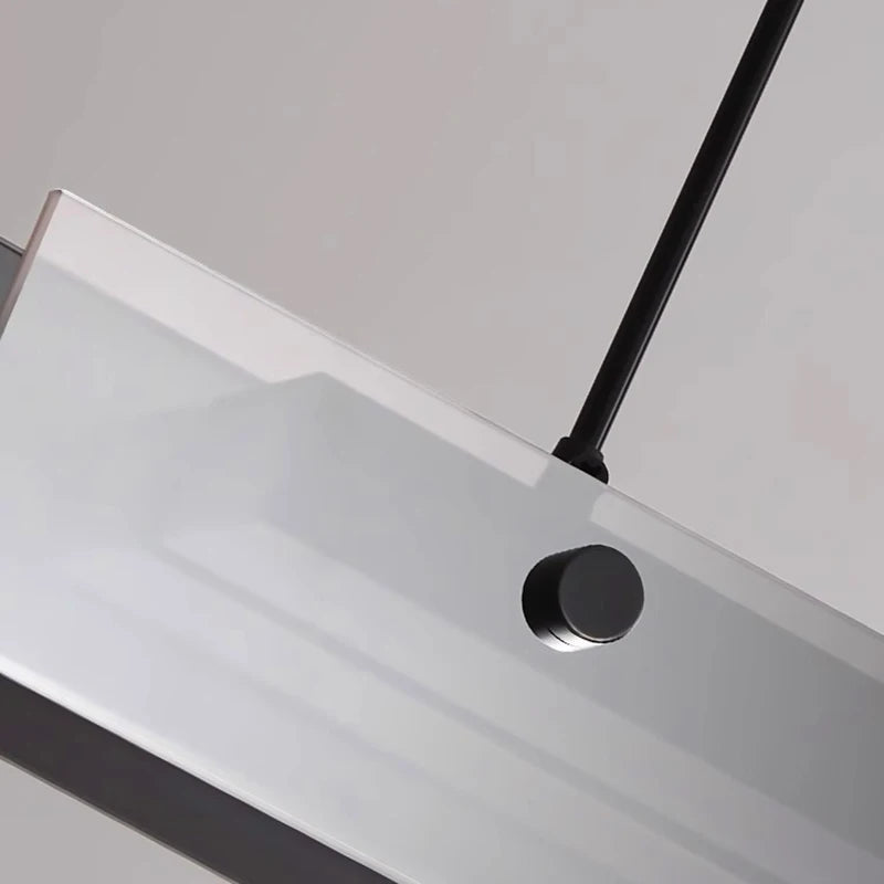 Suspension LED moderne en alliage pour salon – Arispectra