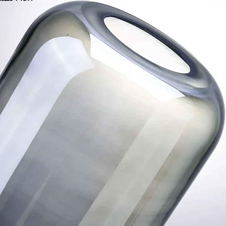 Vase de Table en Verre Moderne – Zelarion