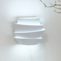 Applique murale nordique en métal blanc – Syracone