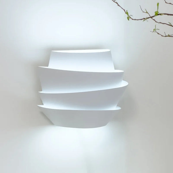Applique murale nordique en métal blanc – Syracone