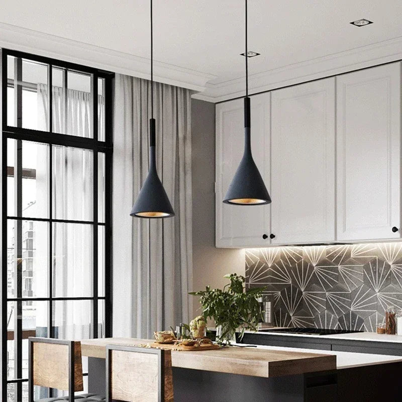 Elegante en veelzijdige hanglamp – Elancia