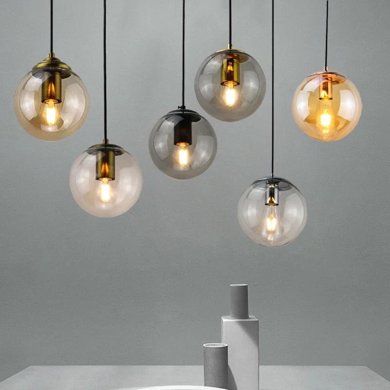 Suspension moderne en métal doré et verre – Oréclat