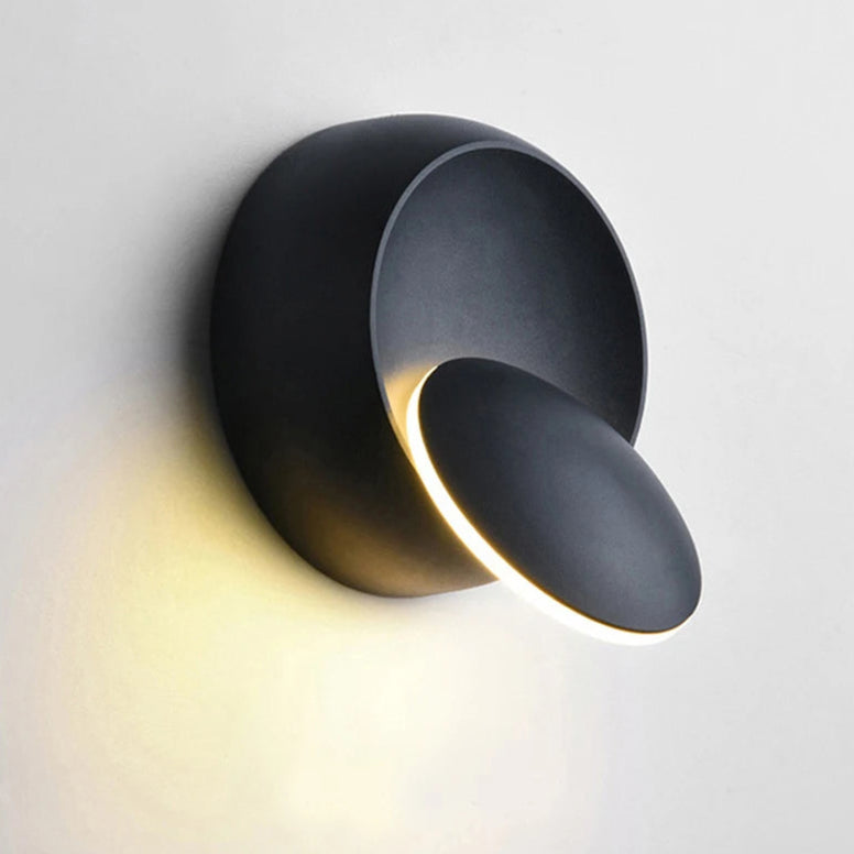 Lampe Murale Contemporaine Corps Métallique Orientable à 350° – Eclipse