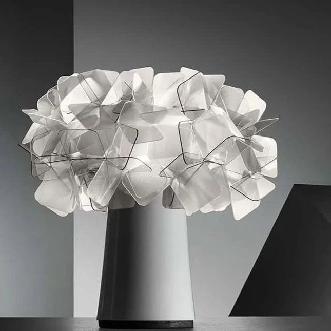 Veilleuse Chic Contemporaine Motif Floraison Ambiance Douce – Floraison