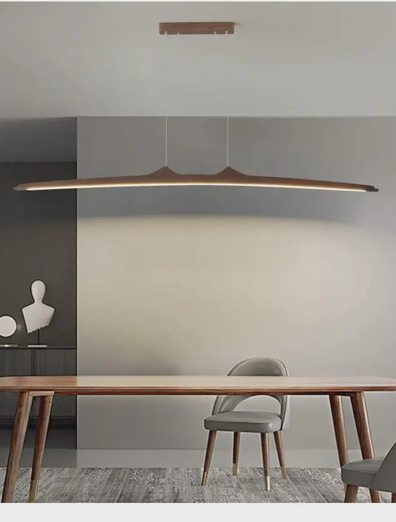 Suspension minimaliste en noyer pour salle à manger – Armonique