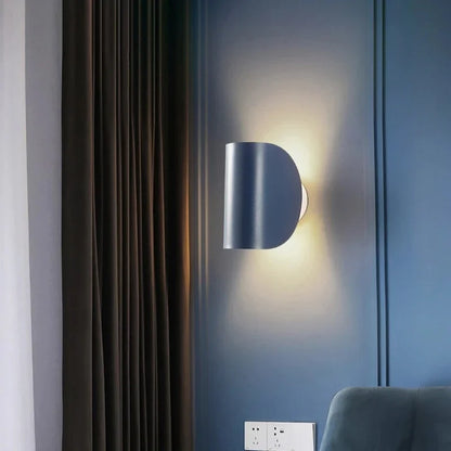Moderne draaibare wandlamp in aluminium – Ciralux