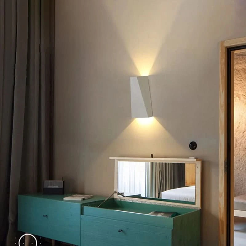 Binnenwandlamp Trendy Ambiance Verfijnde Lijn – Luxanéo