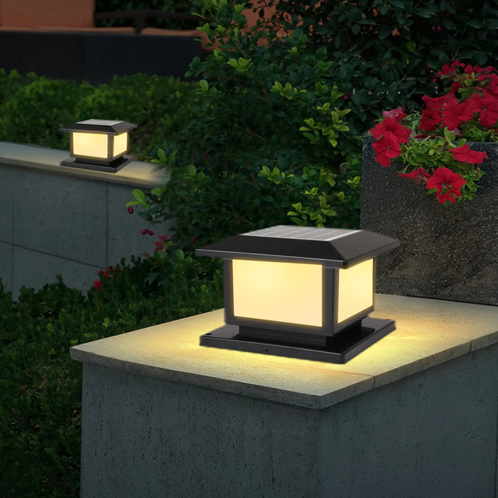 Lampe à poser solaire d'extérieur étanche moderne – Solaira