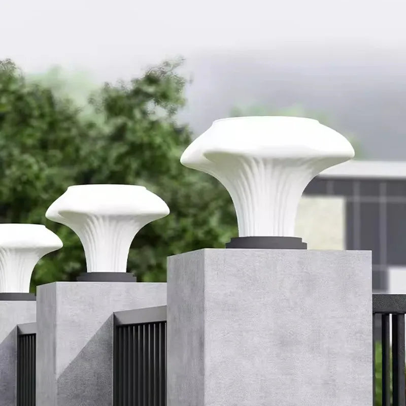 Moderne buitenzonnelamp van roestvrijstaal – Solaris