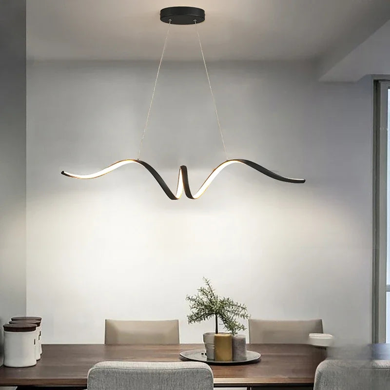 Plafonnier LED Chaleureux Formes Fluides Modernes – Minoa