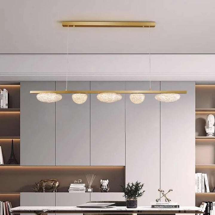 Suspension moderne en fer pour salle à manger – Solistra