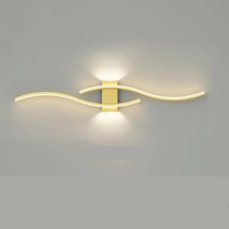 Applique murale Wave design ondulé avec diffuseur acrylique blanc et structure fer laqué - vue 12
