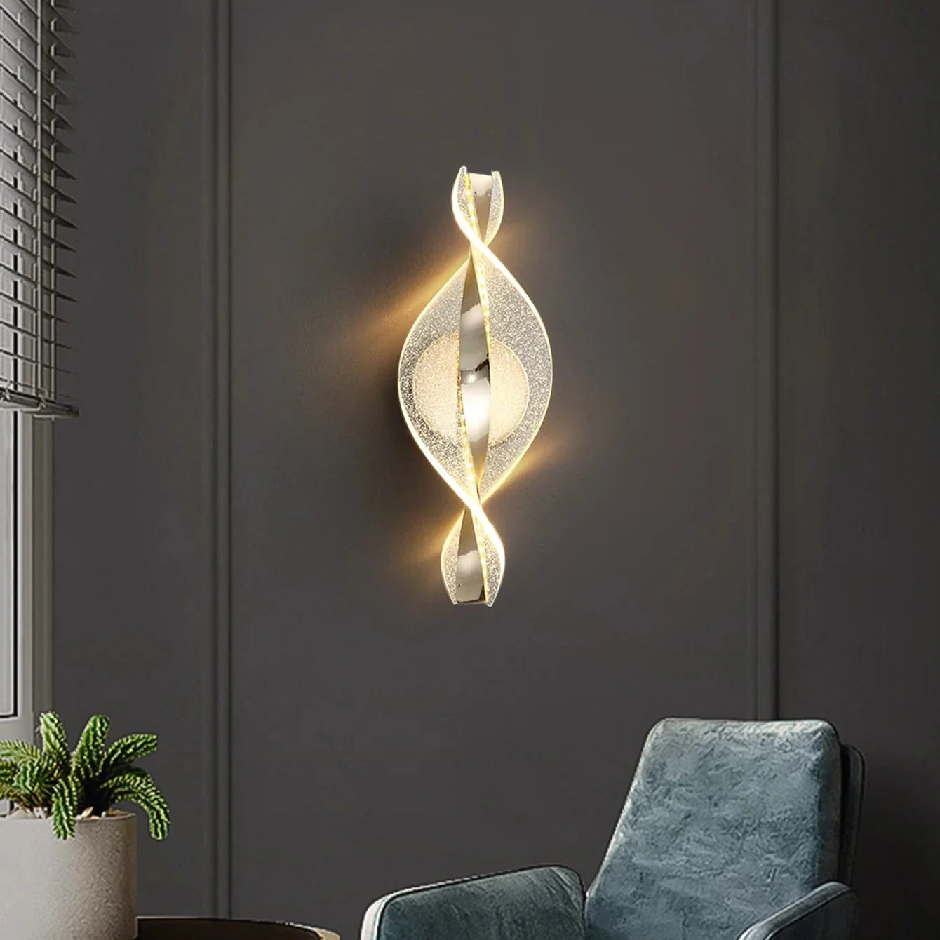 Twista Wall Sconce photo 14 | Luxarmonie