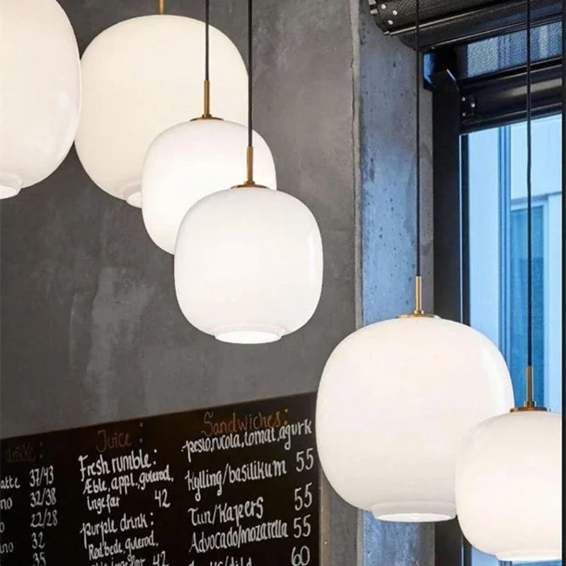 Minimalistische Hanglamp in Wit Glas voor Keuken – Solstize