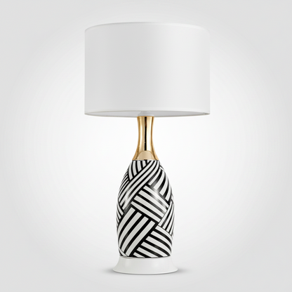 Schicke Tischlampe im modernen und wilden Stil – Zebra