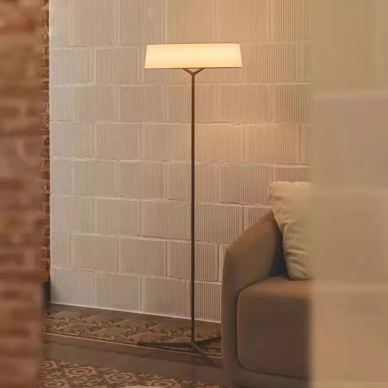 Moderne vloerlamp in Scandinavisch textiel voor woonkamer – Armoniev