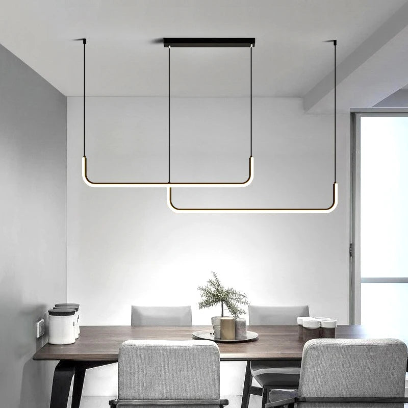 Moderne LED-hanglamp in zwart en goud voor woonkamer – Thalion