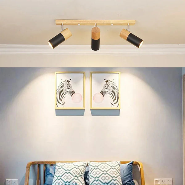Plafonnier Surface Bois Clair avec Spot Directionnel – Velmira