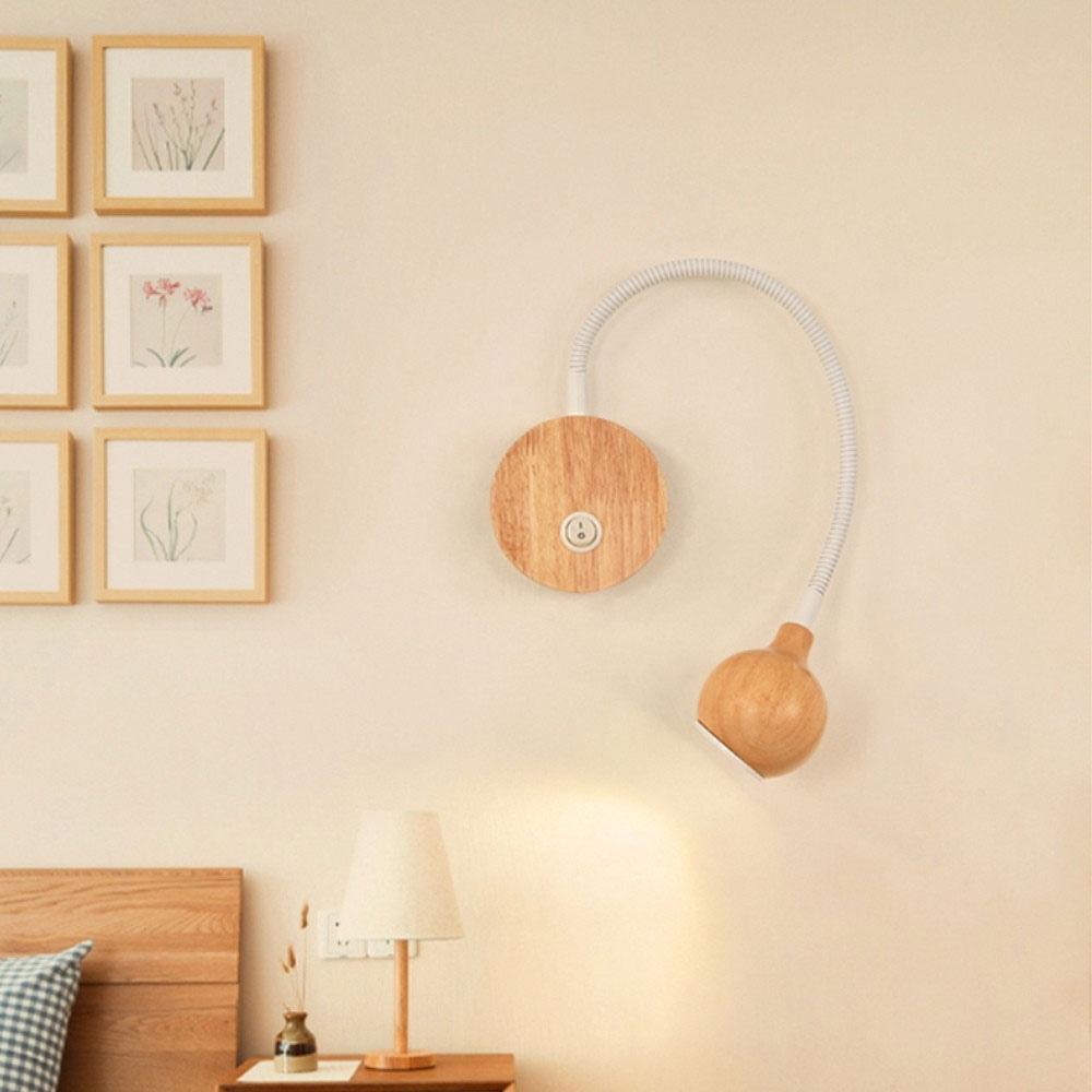 Scandinavische houten wandlamp met leeslicht – Sylvedra