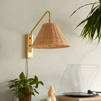 Elkarve Wall Sconce Photo 5 | Luxarmonie