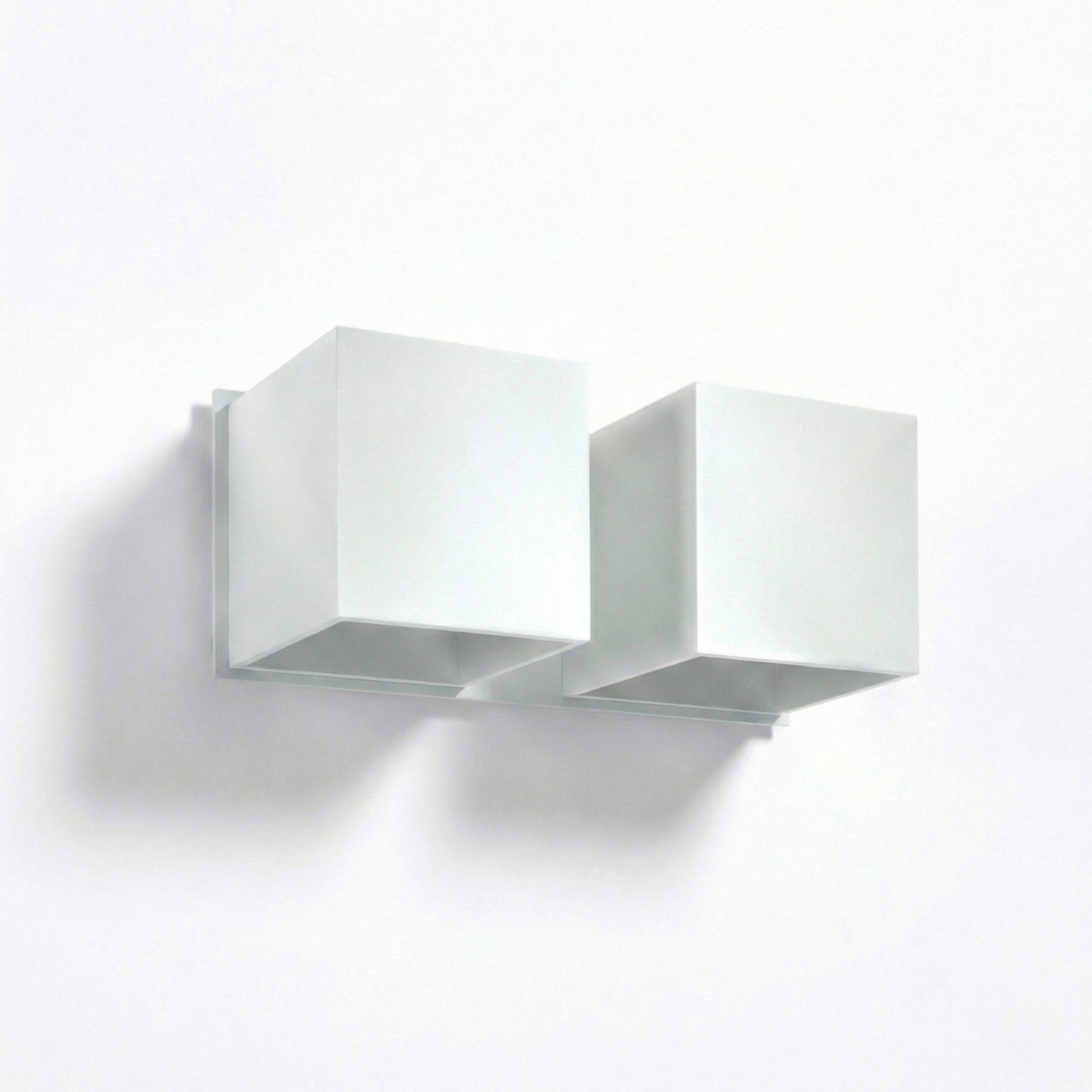 Modern white aluminum wall light – Asterion model