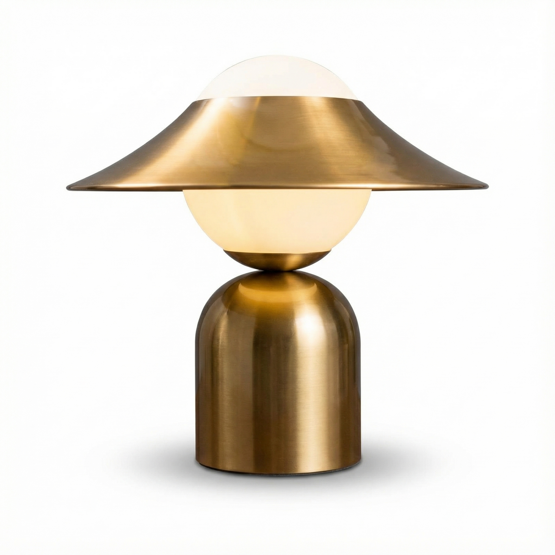 Lampe de table décorative Noctea avec globe en verre soufflé et base dorée - vue 1