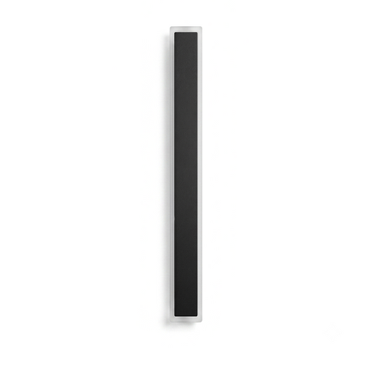Elegant Outdoor LED Wall Lamp Adjustable Intensity – Luménia